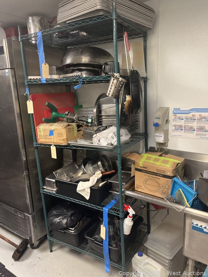 2-green-epoxy-coated-wire-shelving-contents-not-included-618350