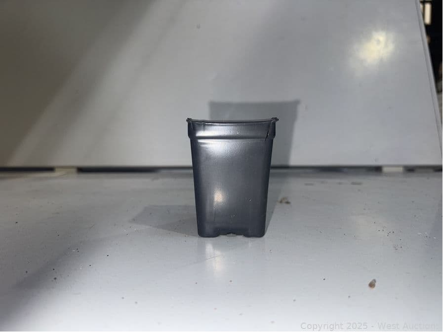 37-400-square-pot-624601