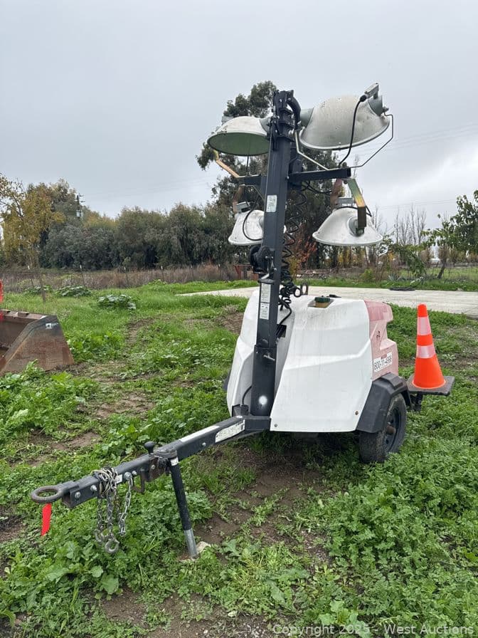 magnum-mlt6sk-portable-light-tower-with-vertical-mast-623566