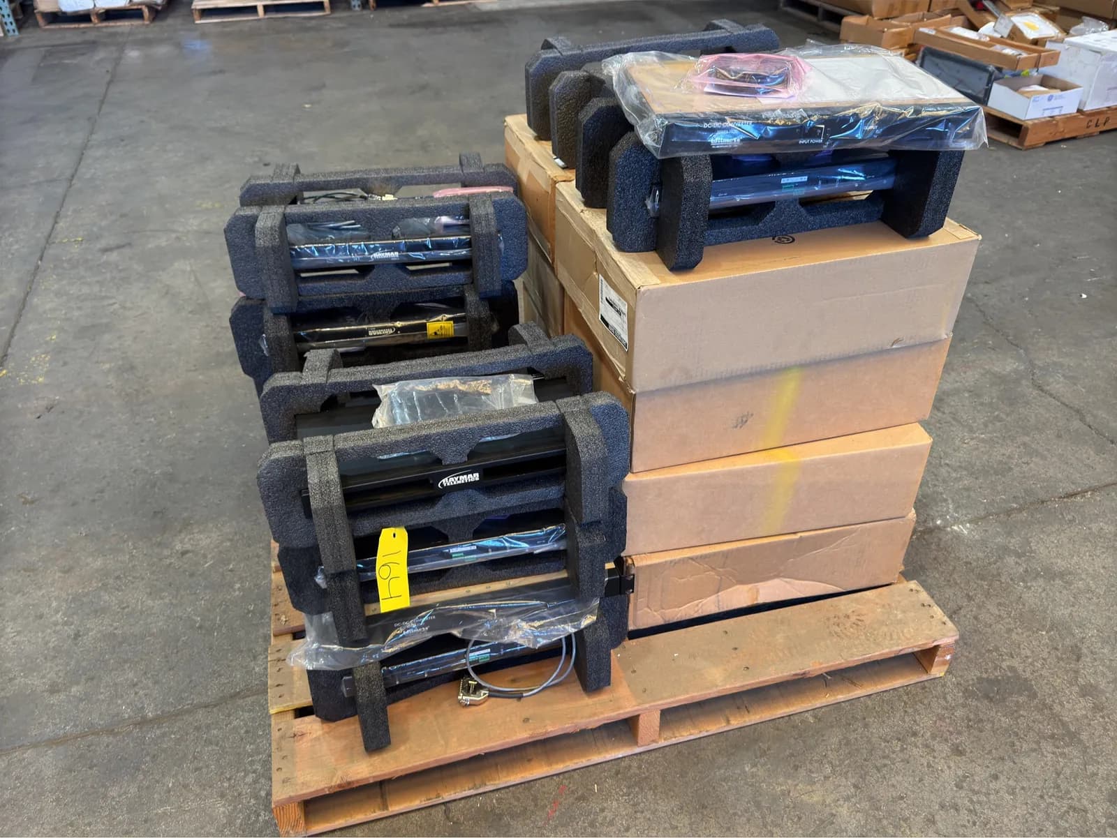 contents-of-pallet-dc-dc-converters-pstn-units-and-raymar-9600-modems-013a92